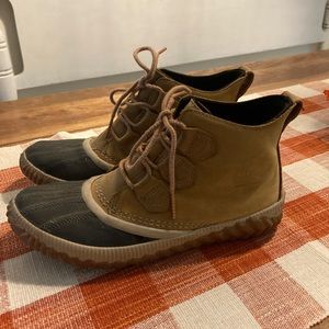 Sorrel duck boots